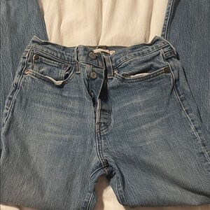 Levi's High Rise Light Blue Jeans